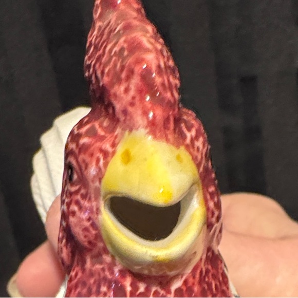 Realistic Looking Vintage Ceramic Rooster Creamer or Planter - Picture 6 of 16